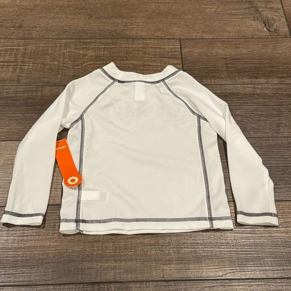 Old Navy Baby Long Sleeve Rashguard White UPF 50 Size 18-24 Months New